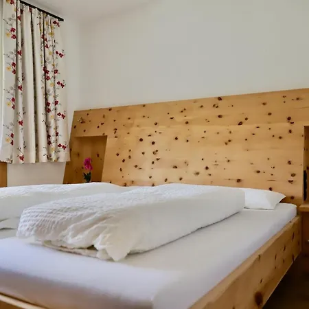 Der Steinadler Apartment *