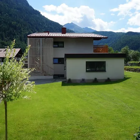Apartment Der Steinadler *