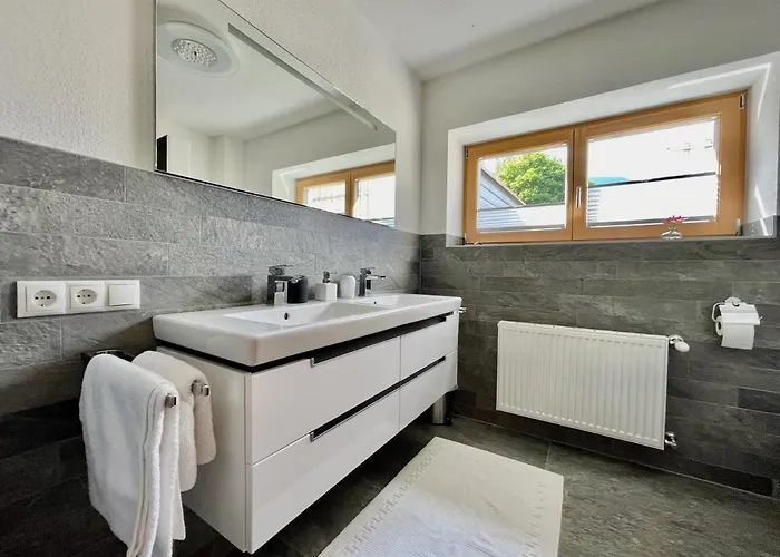 Bio - Der Steinadler *