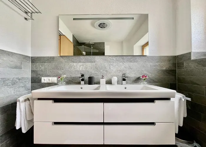 Bio - Der Steinadler Umhausen