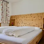 Bio - Der Steinadler Apartmán *